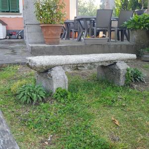 A garden outside Villa Le Vignole
