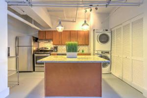 Billede fra billedgalleriet på Vogue loft walk to CityMu/Cards/Aquarium/ConvCtr i Saint Louis