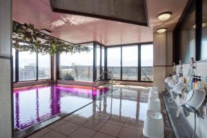 Bazén v ubytování Hotel Hatta nebo v jeho okolí