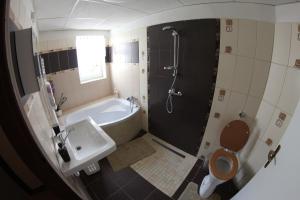 Kúpeľňa v ubytovaní Apartmány Morávka
