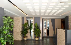 Lobby o reception area sa Comfortable Luxury Holiday Home