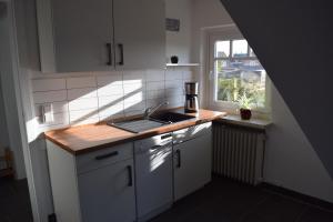Dapur atau dapur kecil di Ferienwohnung Knaack