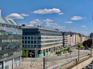 Gallery image of Green Mango City Condo in Vienna