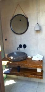 Ένα μπάνιο στο Villa Aphrodite Lindos Suites