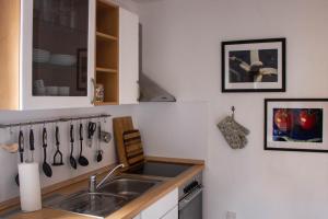 Küche/Küchenzeile in der Unterkunft Stadtflucht Lüneburg: Ferienwohnungen Innenstadt