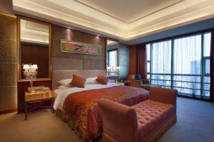 Tian Lai Crown Hotelにあるベッド