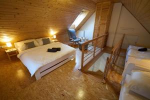 Postel nebo postele na pokoji v ubytování Vila U Parku + 28 fotografií