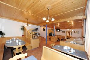 Zdjęcie z galerii obiektu Gästehaus Standardhaus w Saalbach Hinterglemm