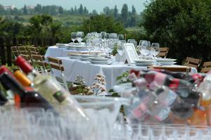 Nápoje v ubytování Koczor Winery & Guesthouse