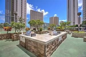 Gallery image of French Banyan in Honolulu