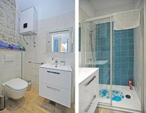 2 fotografias de uma casa de banho com um WC e um chuveiro em L & L Old Town Apartments em Dubrovnik