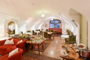 Posezení v ubytování Hotel Wolf