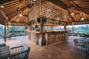 Restaurace v ubytování Kuwarasan A Pramana Experience