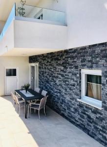 Balkón alebo terasa v ubytovaní Villa White Jasmin