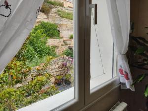 Jardín al aire libre en A los Ojos del Río Duero