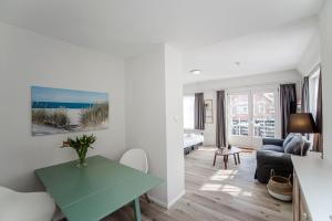 Posezení v ubytování Brederode Studio's & Apartments Zandvoort