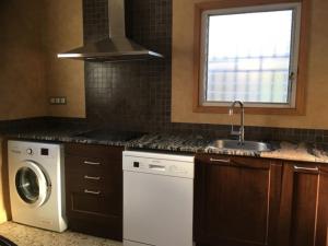 CASA DEL BOSQUE CON PISCINA EN SITGES, Sant Pere de Ribes ...