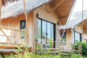 Balkón nebo terasa v ubytování Anyavee Krabi Beach Resort