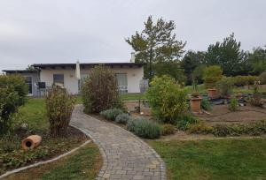 Jardín al aire libre en Cottage Gols