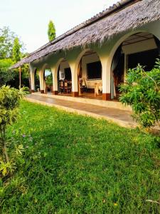 Gallery image of Sunset Villa Eco Friendly House in Kilifi