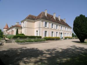 Gallery image of Château du Bourbet in Cherval