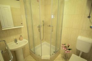Kúpeľňa v ubytovaní Villa Varoš