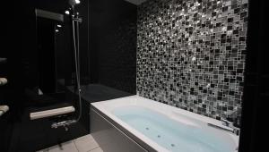 Koupelna v ubytování Restay Sun City (Adult Only)