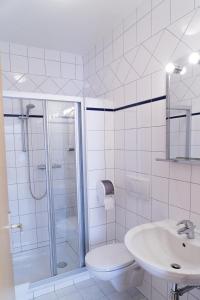 A bathroom at Frühstückspension Reinhard Todt