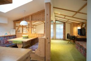 Gallery image of Haus Katharina, SUMMERCARD INCLUDED in Kaprun