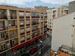 a view of a city street with buildings at Dos Torres Miraflores - Parking privado gratis in Zaragoza