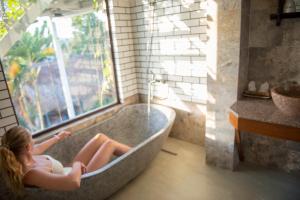 Foto de la galeria de Nipa Riverside Villa By The Little Hoi An a Hoi An