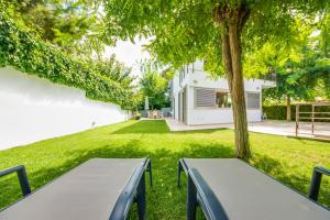 A garden outside Ideal Property Mallorca - Casa Francina