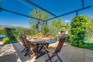 Vonkajšia záhrada v ubytovaní Ideal Property Mallorca - Can Flauta