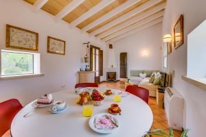 Posedenie v ubytovaní Ideal Property Mallorca - Can Flauta