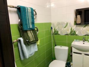 Phòng tắm tại Квартира Льотне містечко