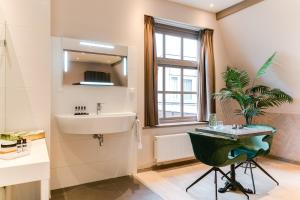 Foto Haarlemis asuva majutusasutuse Brasss Hotel Suites galeriist