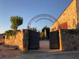 Gallery image of Casa Rural "Rincón del Edén" in Tardobispo