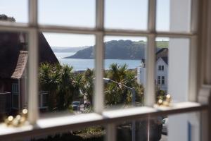 Gallery image of Kinbrae House Holiday Apartments in Falmouth