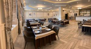 Gallery image of RELAX Hotel - restaurant Complex in Novomoskovsʼk