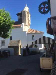 Gallery image of Hotel Restaurant Elissaldia in Bidart