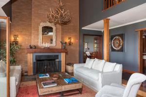 Posezení v ubytování Casa Molino Hotel Boutique & Restaurant Puerto Varas