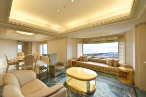 Posezení v ubytování Hotel New Otani Makuhari