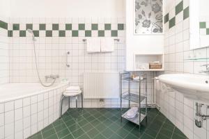 Łazienka w obiekcie Schlosshotel Rosenau Superior