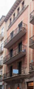 Ein Balkon oder eine Terrasse in der Unterkunft Home Sweet Home Main St Pamplona
