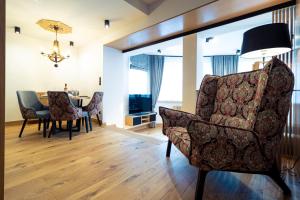Posedenie v ubytovaní CHARDONNAY APARTMENT ZAKOPANE Centrum Jagiellońska Residence