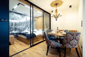 Posedenie v ubytovaní CHARDONNAY APARTMENT ZAKOPANE Centrum Jagiellońska Residence