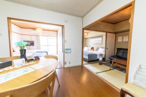 SUNDAY peace room 中島 #24的电视和/或娱乐中心