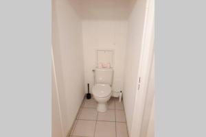 Koupelna v ubytování T3 Spacieux, Renové en 2020 -Pkg-métro