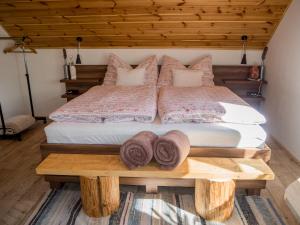 Postel nebo postele na pokoji v ubytování Chata Ondrejanka