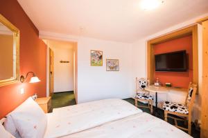 Katil atau katil-katil dalam bilik di Hotel Brienzerburli
